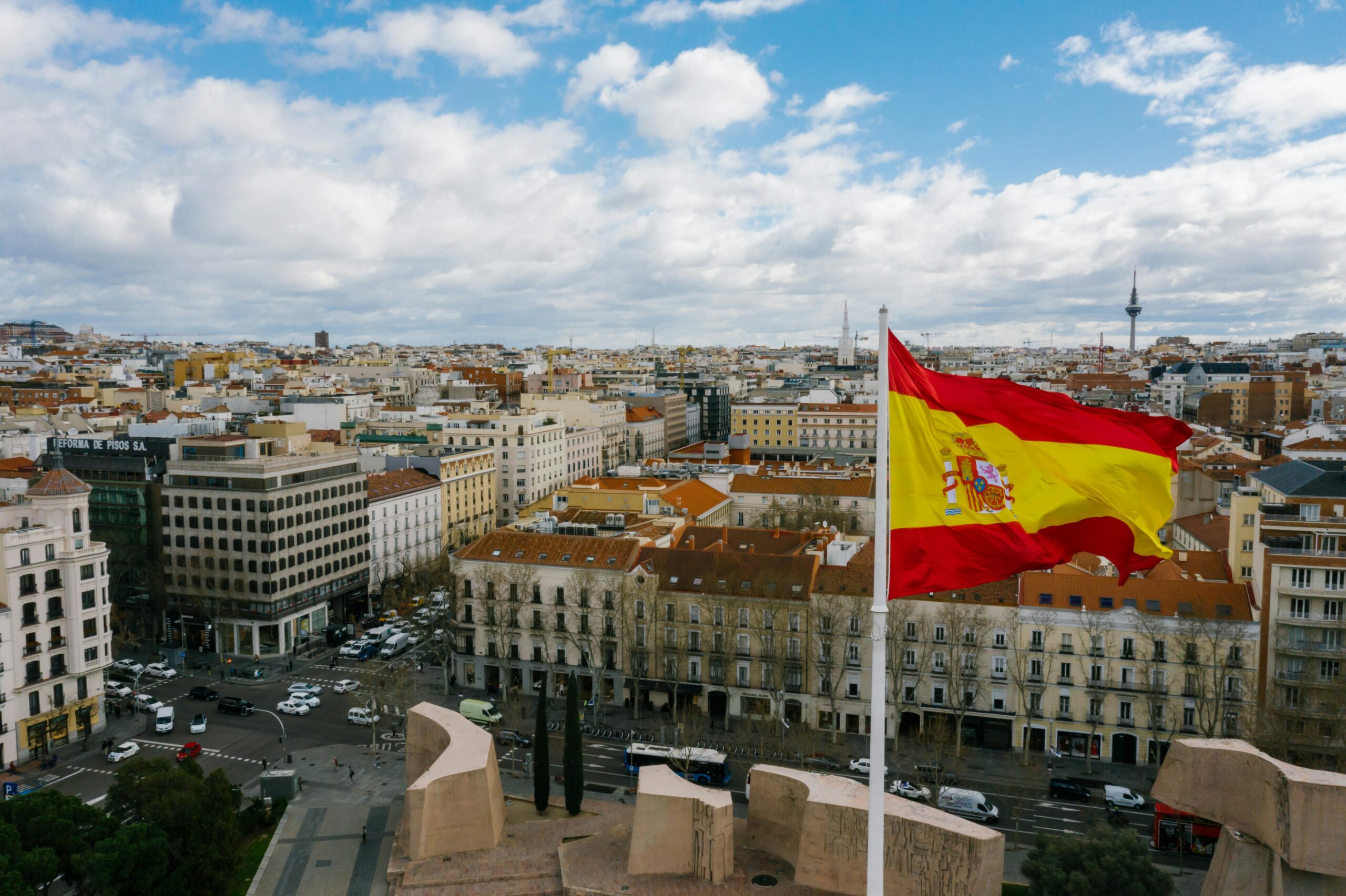 Descubre Madrid: Encanto y Diversidad en el Mercado de Viviendas